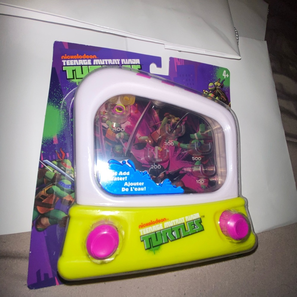 Nickelodeon TMNT Water Game - Pink and Yellow